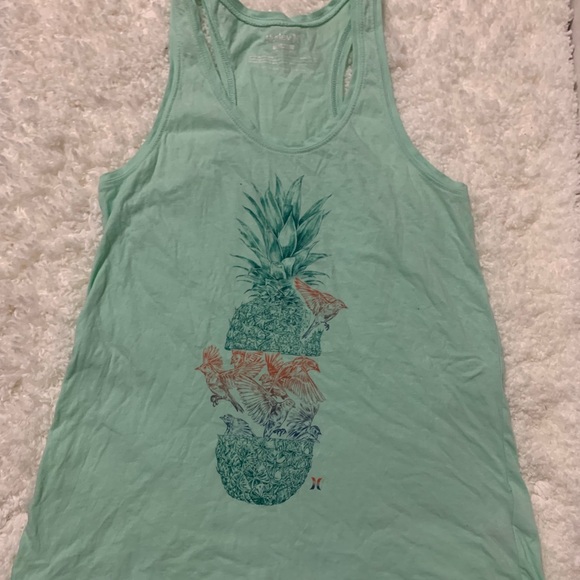 Hurley tops - Picture 3 of 4